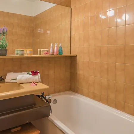 2 Pièces Chamonix, 4 Pers, Animaux Ok, Parking - Fr-1-517-18 Appartamento Chamonix